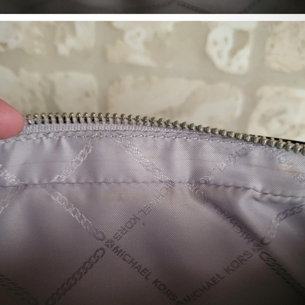 Michael Kors Purse - Picture 8 of 9